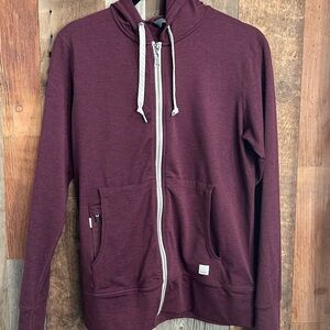 Vuori hoodie - like new!